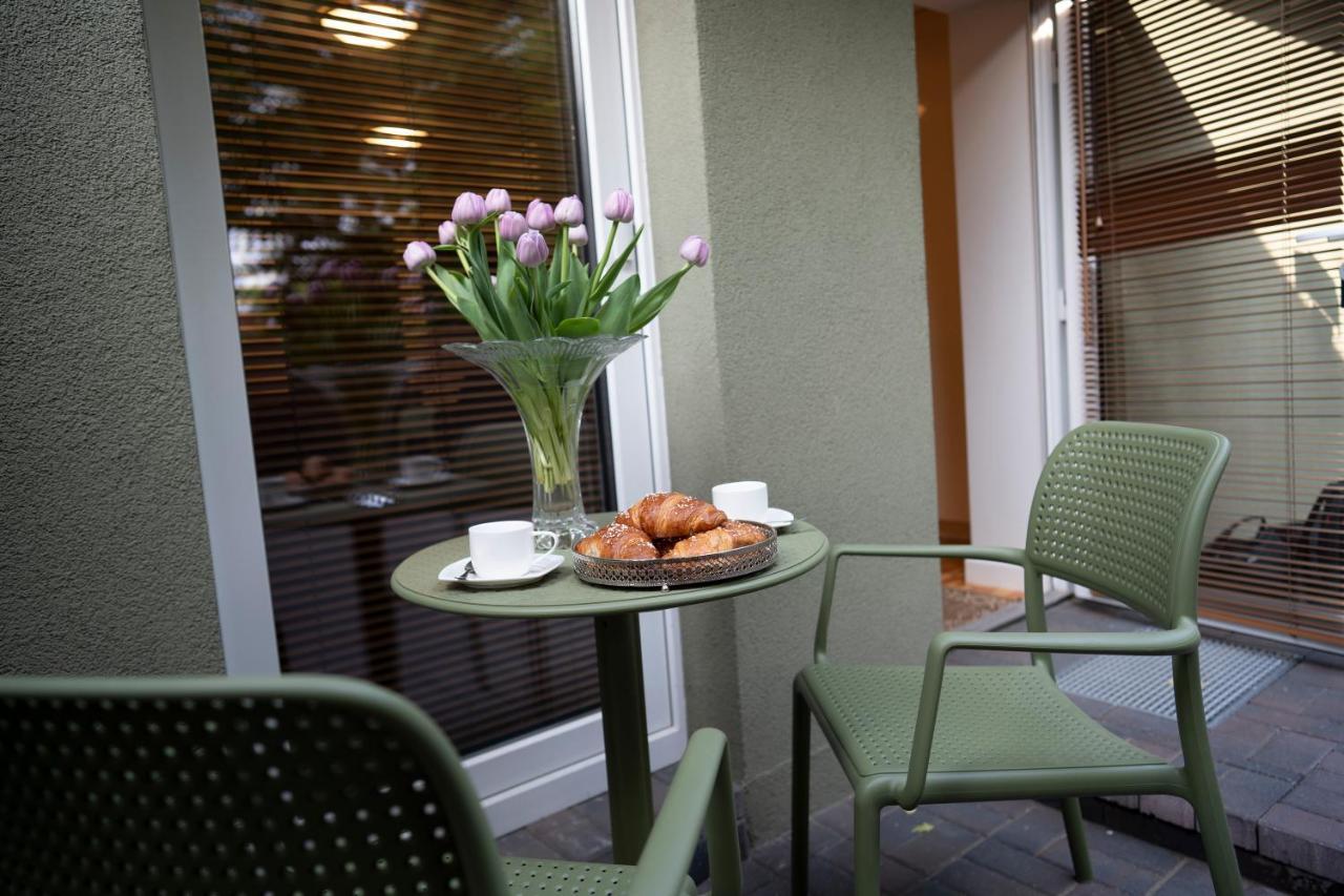 Villa Acacia Kaunas Exteriör bild